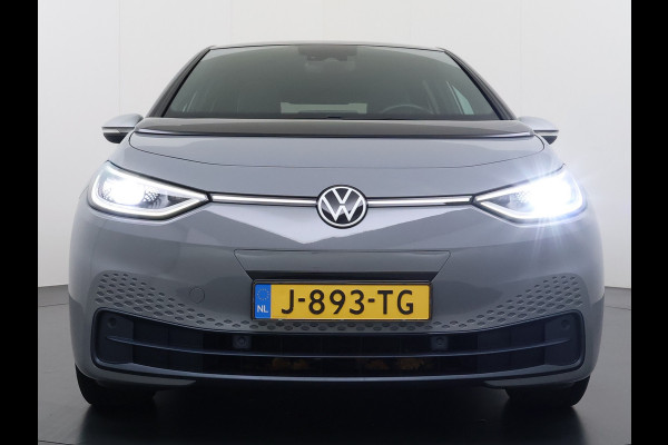 Volkswagen ID.3 First Plus 62kWh Navi-Pro Adap.Cruise Camera Matrix led 19" Ecc Apple Carplay Android Auto SOH 86% Stoel+Stuurverwarming Lmv Privacy Glas Keyless Rijstrooksensor 1e Eigenaar Origineel Nederlandse Auto