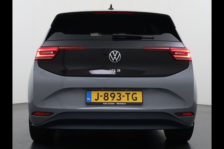 Volkswagen ID.3 First Plus 62kWh Navi-Pro Adap.Cruise Camera Matrix led 19" Ecc Apple Carplay Android Auto SOH 86% Stoel+Stuurverwarming Lmv Privacy Glas Keyless Rijstrooksensor 1e Eigenaar Origineel Nederlandse Auto