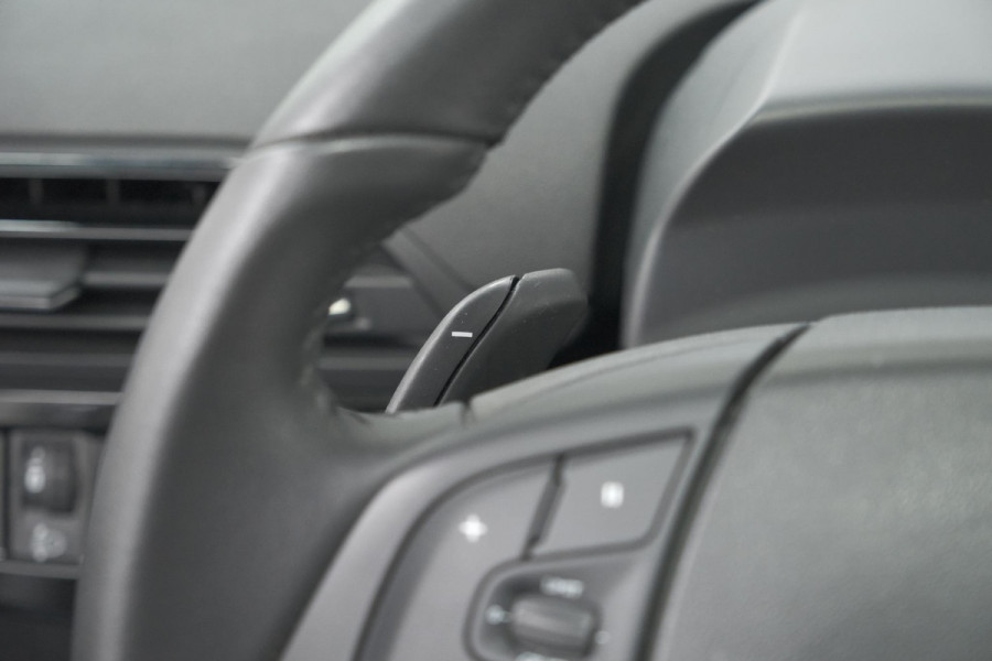 Citroën C4 Spacetourer PureTech 130 EAT8 Feel | Climate Control | Apple Carplay | Cruise Control | Parkeersensoren