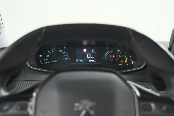 Peugeot e-2008 EV Allure Pack 50 kWh | 3 Fase Laadfunctie | Parkeersensoren | Apple Carplay | Climate Control