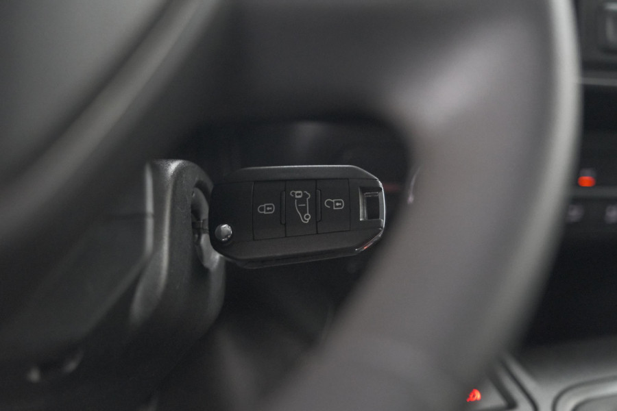 Peugeot Partner 1.5 BlueHDi 100 S&S L1 | Trekhaak | Camera | Dodehoekdetectie | Laadruimte-Pakket