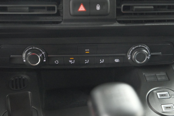 Peugeot Partner 1.5 BlueHDi 100 S&S L1 | Trekhaak | Camera | Dodehoekdetectie | Laadruimte-Pakket