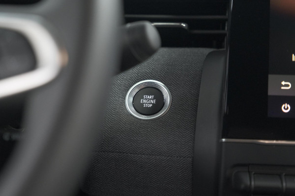 Renault Clio 1.6 E-Tech Full Hybrid 145 techno | 360 Camera | Adaptieve Cruise Control | Dodehoekdetectie | 9.3 Inch Groot Scherm