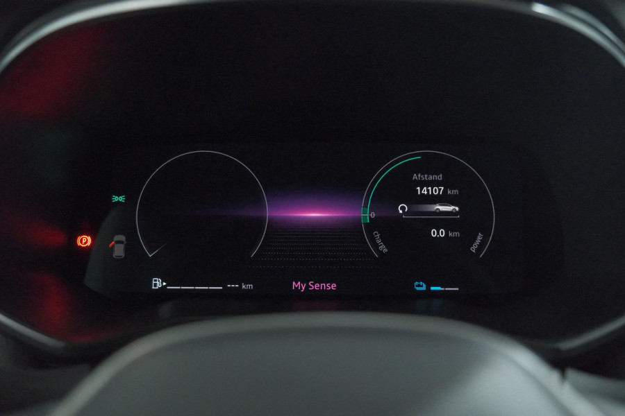 Renault Clio 1.6 E-Tech Full Hybrid 145 techno | 360 Camera | Adaptieve Cruise Control | Dodehoekdetectie | 9.3 Inch Groot Scherm