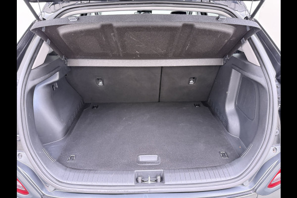 Hyundai Kona EV 64kWh 204pk SOH 100% Premium Schuif-/Kanteldak Leer Warmtepomp Head-Up Display Apple Carplay Android Navi Camera Elektr.Stoel Pdc Subwoofer Bluetooth Dodehoek detector Privacy Glas Rijstrooksensor 1e Eigenaar Origineel Nederlandse Auto Volledig Dealeronderhouden