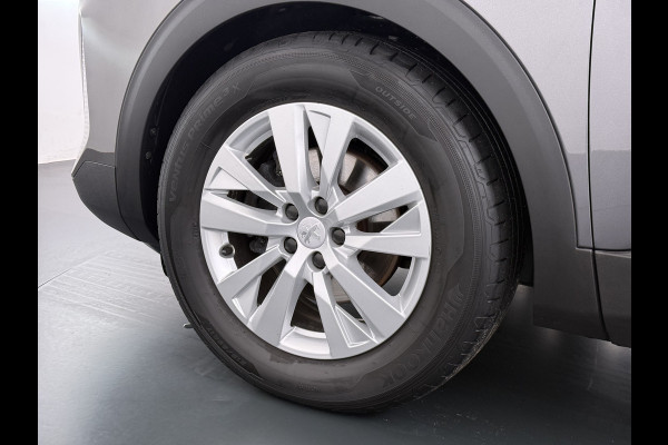 Peugeot 5008 1.2T 131PK Automaat 7-Persoons Navi Ecc 360°Camera Apple Carplay Android Auto Cruise Control Active Pack Business LMV Pdc Bluetooth Isofix Led Verkeersbord detectie Licht-Regensensor Origineel Nederlandse Auto