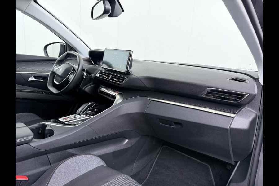Peugeot 5008 1.2T 131PK Automaat 7-Persoons Navi Ecc 360°Camera Apple Carplay Android Auto Cruise Control Active Pack Business LMV Pdc Bluetooth Isofix Led Verkeersbord detectie Licht-Regensensor Origineel Nederlandse Auto
