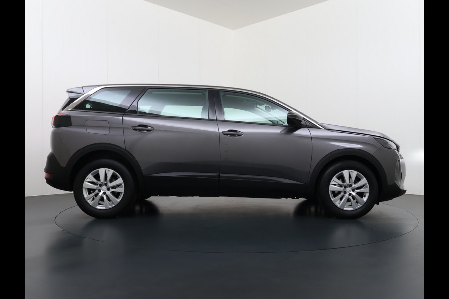 Peugeot 5008 1.2T 131PK Automaat 7-Persoons Navi Ecc 360°Camera Apple Carplay Android Auto Cruise Control Active Pack Business LMV Pdc Bluetooth Isofix Led Verkeersbord detectie Licht-Regensensor Origineel Nederlandse Auto