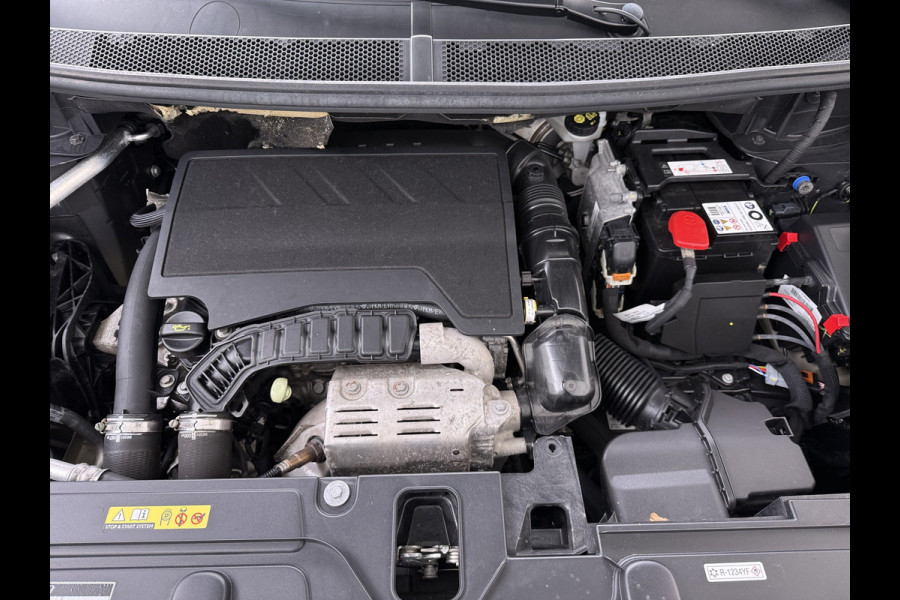 Peugeot 5008 1.2T 131PK Automaat 7-Persoons Navi Ecc 360°Camera Apple Carplay Android Auto Cruise Control Active Pack Business LMV Pdc Bluetooth Isofix Led Verkeersbord detectie Licht-Regensensor Origineel Nederlandse Auto