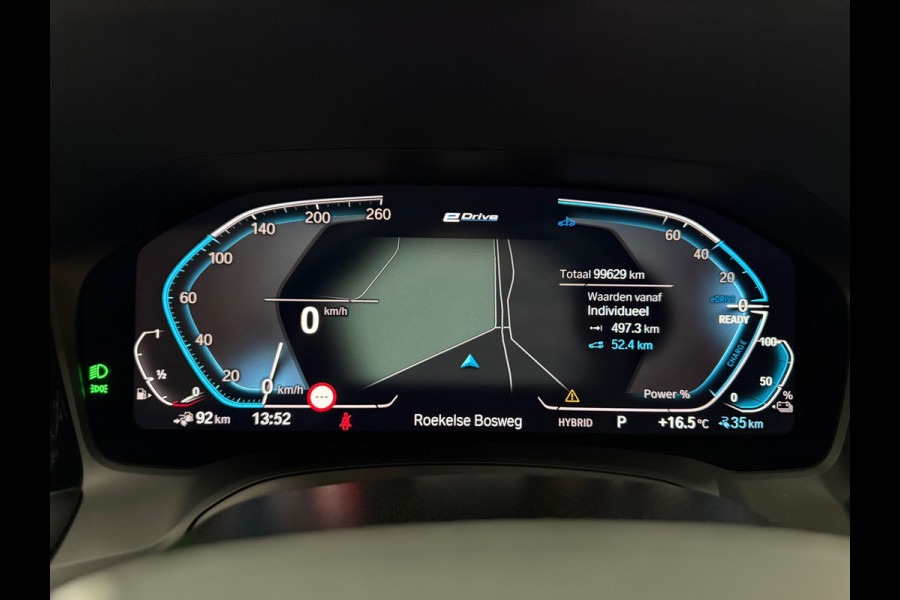 BMW 3 Serie Touring 320e Sportline | Pano | Leder | Laser | Shadow Line | Trekhaak elektr. | 18 inch | Stoelverwarming