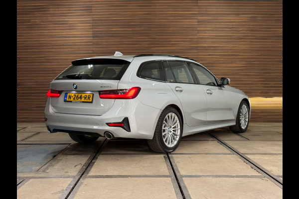 BMW 3 Serie Touring 320e Sportline | Pano | Leder | Laser | Shadow Line | Trekhaak elektr. | 18 inch | Stoelverwarming