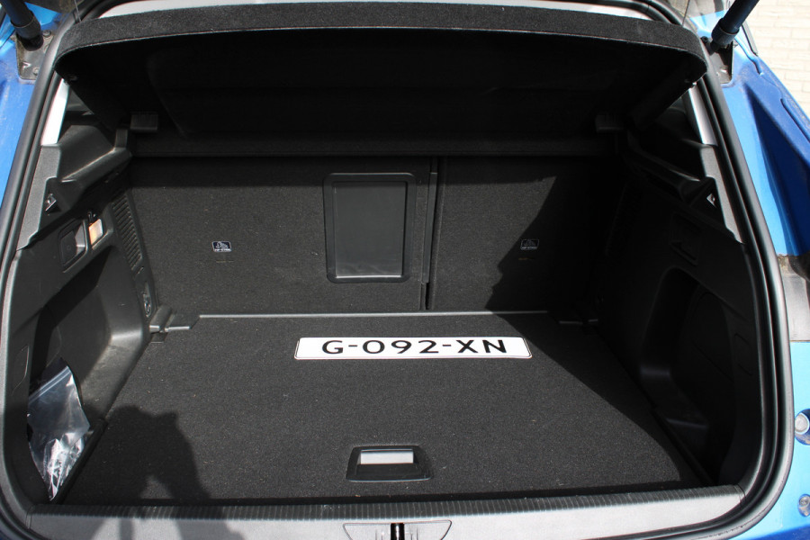 Opel Grandland X 1.6 Turbo Ultimate | Trekhaak | BLIS | Carplay | Navigatie | Trekhaak |