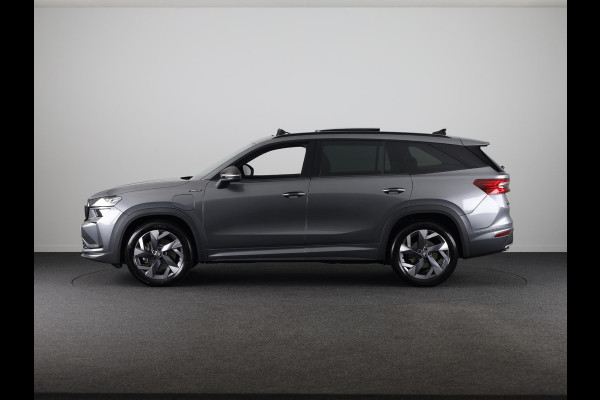 Škoda Kodiaq 1.5 TSI PHEV Sportline Business 204 pk Automaat (DSG) | Verlengde garantie | Navigatie | Panoramadak | Trekhaak (wegklapbaar) | Parkeersensoren | Achteruitrijcamera | Stoelverwarming v/a |