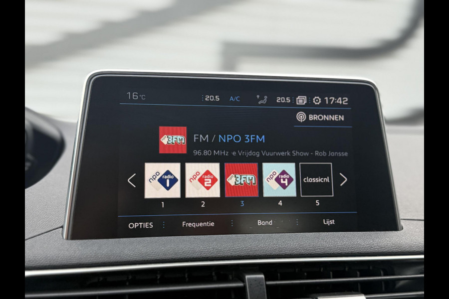 Peugeot 3008 1.2 PureTech Allure 2e Eigenaar|Navi|Camera|Carplay|D-riem v.v. in 2025|Stoelverwarming|Leder|3d Cockpit|APK tot 06-2027