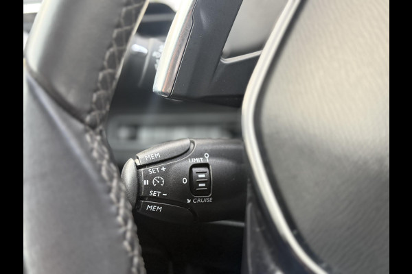 Peugeot 3008 1.2 PureTech Allure 2e Eigenaar|Navi|Camera|Carplay|D-riem v.v. in 2025|Stoelverwarming|Leder|3d Cockpit|APK tot 06-2027