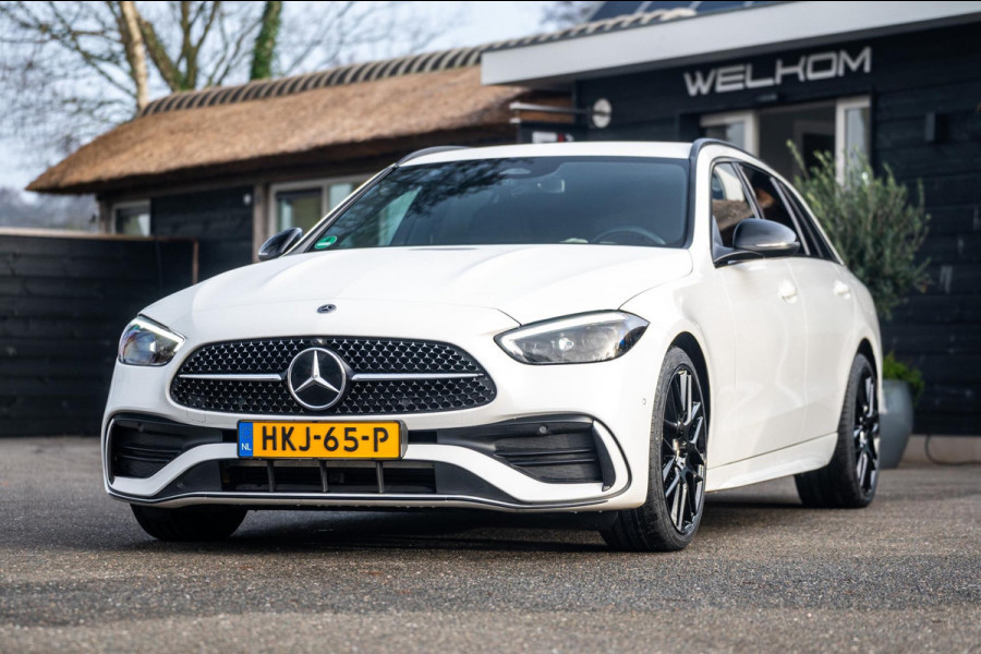 Mercedes-Benz C-Klasse Estate 300 e Luxury Line i phev I Leder I Carplay I Digital Light I AMG I Dealeronderhouden I