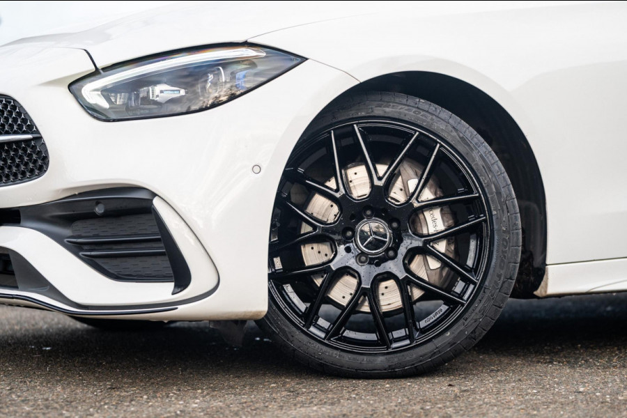 Mercedes-Benz C-Klasse Estate 300 e Luxury Line i phev I Leder I Carplay I Digital Light I AMG I Dealeronderhouden I