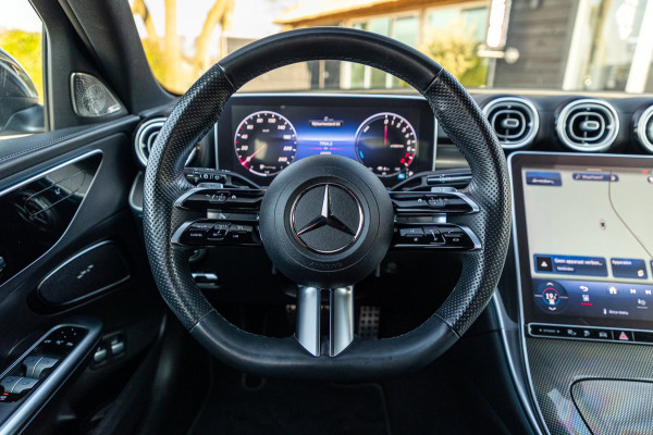 Mercedes-Benz C-Klasse Estate 300 e Luxury Line i phev I Leder I Carplay I Digital Light I AMG I Dealeronderhouden I