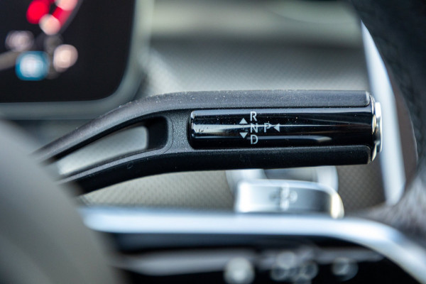 Mercedes-Benz C-Klasse Estate 300 e Luxury Line i phev I Leder I Carplay I Digital Light I AMG I Dealeronderhouden I