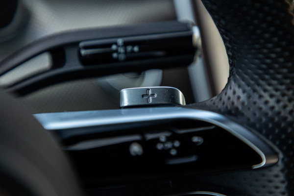 Mercedes-Benz C-Klasse Estate 300 e Luxury Line i phev I Leder I Carplay I Digital Light I AMG I Dealeronderhouden I