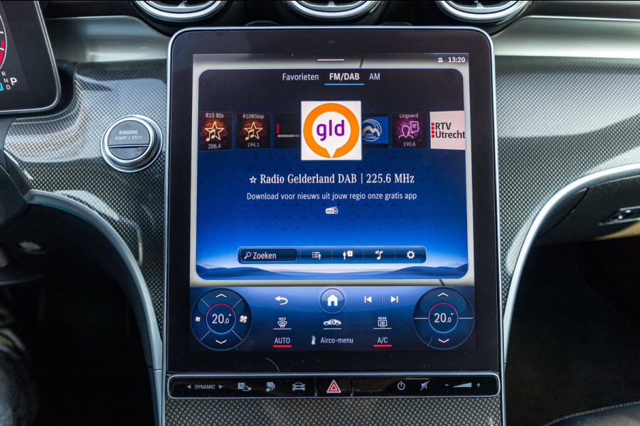 Mercedes-Benz C-Klasse Estate 300 e Luxury Line i phev I Leder I Carplay I Digital Light I AMG I Dealeronderhouden I