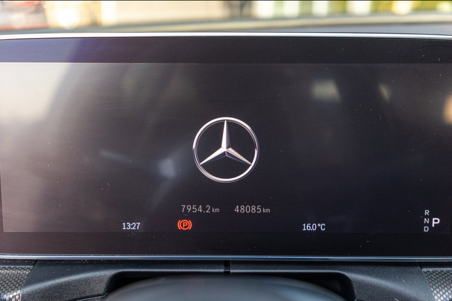Mercedes-Benz C-Klasse Estate 300 e Luxury Line i phev I Leder I Carplay I Digital Light I AMG I Dealeronderhouden I