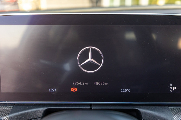 Mercedes-Benz C-Klasse Estate 300 e Luxury Line i phev I Leder I Carplay I Digital Light I AMG I Dealeronderhouden I