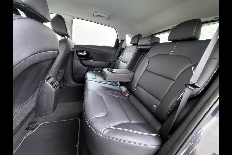 Kia e-Niro ExecutiveLine 64kWh SOH 100% Leder Warmtepomp Elek.Stoel+Memory JBL®-Audio Pdc Navi Ecc Camera Apple Carplay Android Auto Stoelverwarming+Koeling Stuurverwarming Lmv Privacy Glas DAB Vess Lane Assist Blind Spot Origineel Nederlandse Auto Dealeronderhouden