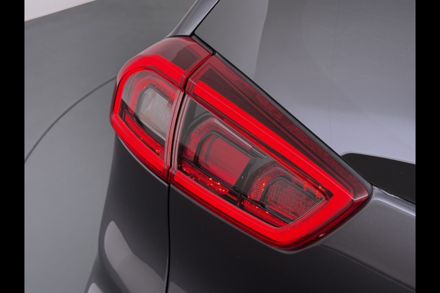 Kia e-Niro ExecutiveLine 64kWh SOH 100% Leder Warmtepomp Elek.Stoel+Memory JBL®-Audio Pdc Navi Ecc Camera Apple Carplay Android Auto Stoelverwarming+Koeling Stuurverwarming Lmv Privacy Glas DAB Vess Lane Assist Blind Spot Origineel Nederlandse Auto Dealeronderhouden