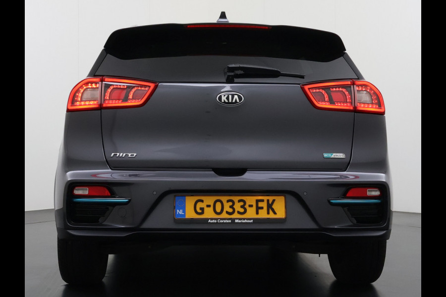 Kia e-Niro ExecutiveLine 64kWh SOH 100% Leder Warmtepomp Elek.Stoel+Memory JBL®-Audio Pdc Navi Ecc Camera Apple Carplay Android Auto Stoelverwarming+Koeling Stuurverwarming Lmv Privacy Glas DAB Vess Lane Assist Blind Spot Origineel Nederlandse Auto Dealeronderhouden