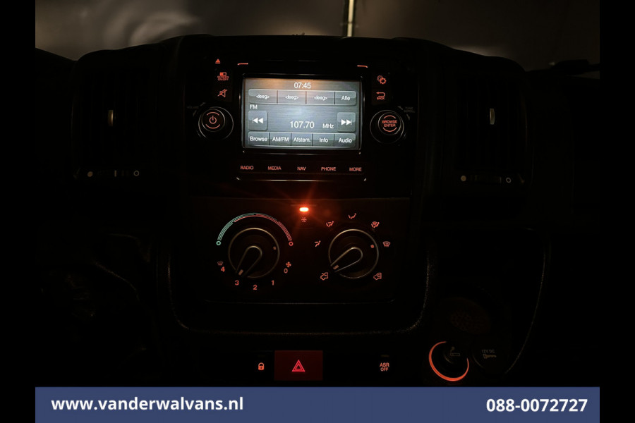 Peugeot Boxer 2.0 BlueHDI 130pk Pick up Dubbel Cabine Open laadbak Euro6 Airco | 7-Zits | Trekhaak | Navigatie