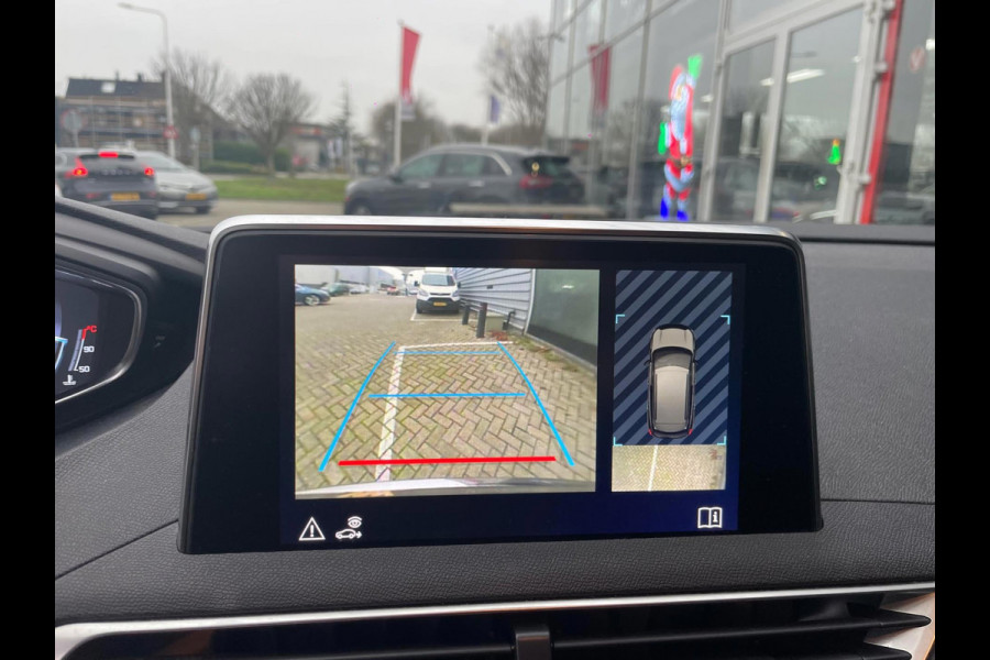Peugeot 3008 1.2 PureTech Blue Lease Executive / camera
