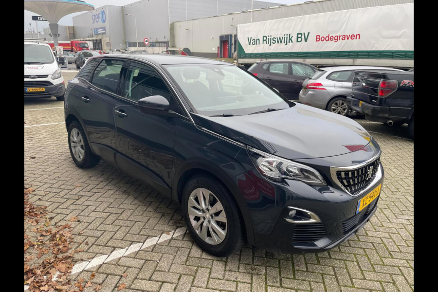 Peugeot 3008 1.2 PureTech Blue Lease Executive / camera