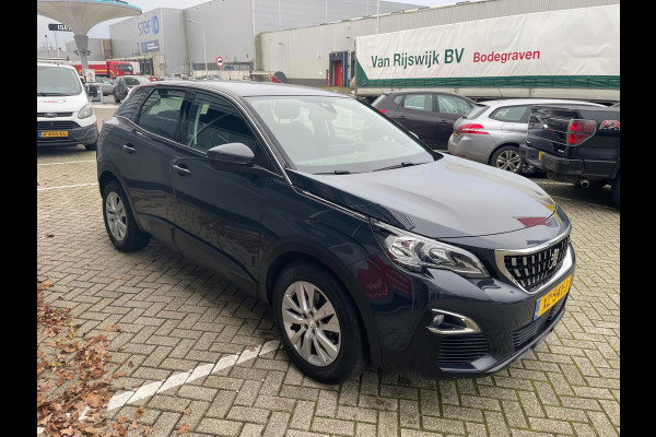 Peugeot 3008 1.2 PureTech Blue Lease Executive / camera