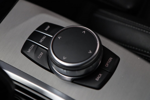 BMW X3 XDrive30i / PANODAK / HUD / MEMORY / KEYLESS / 360 / H&K / DEALER SERVICE!