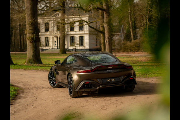 Aston Martin Vantage 4.0 V8 | Carbon pack ext + int | Véél alcantara | Kopi Bronze