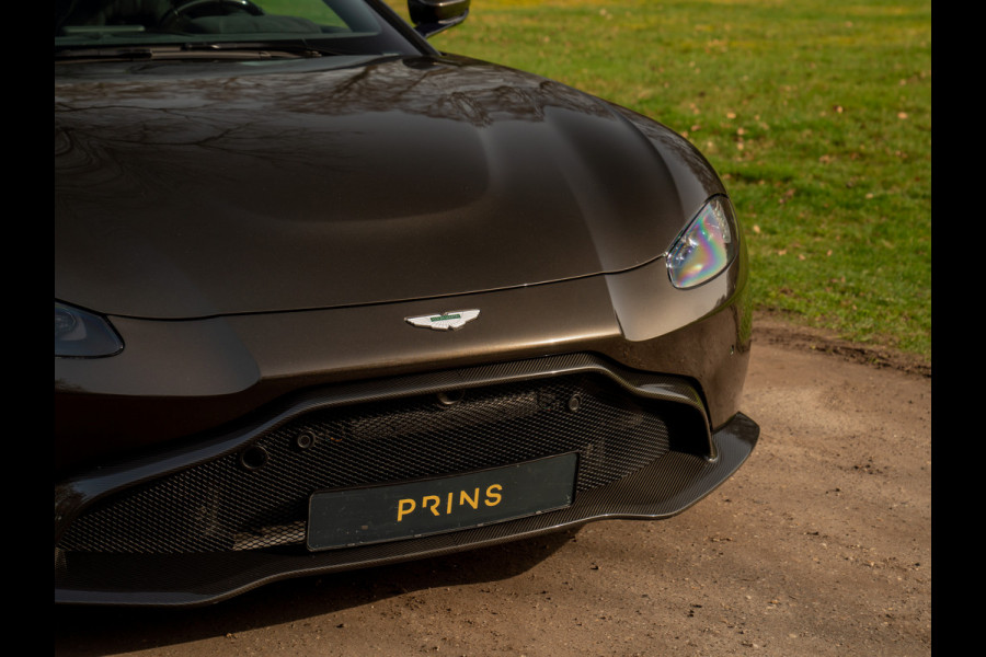 Aston Martin Vantage 4.0 V8 | Carbon pack ext + int | Véél alcantara | Kopi Bronze