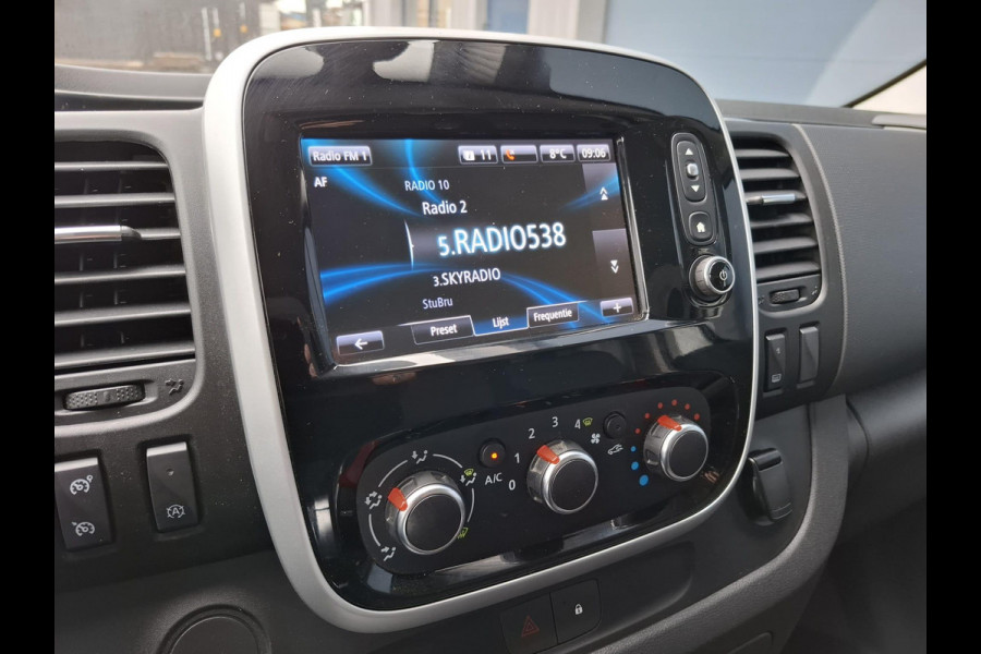 Renault Trafic 2.0 dCi 145 T27 L1H1 Comfort AUTOMAAT / IMPERIAL / NAVI / KASTEN INRICHTING / TREKHAAK