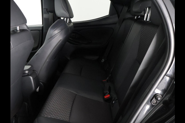 Toyota Yaris 1.5 Hybrid Executive | JBL speakers | Headup display| Leder interieur | Stoelverwarming