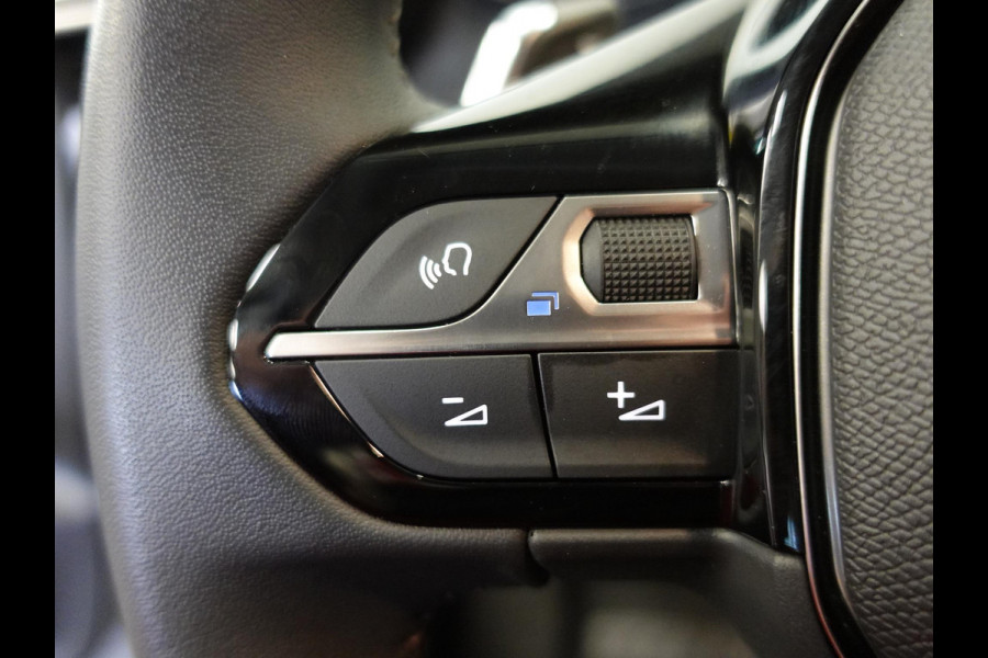 Peugeot 208 1.2 PureTech 100pk Aut. Allure Pack Navigatie Apple Carplay/Android Auto Camera Parkeersensor achter Cruise Control Virtual Cockpit Climate Control Getinte ramen