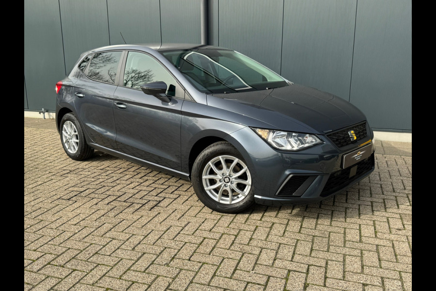 Seat Ibiza 1.0 TSI Style * Navigatie * Camera * Climate Control * Cruise * Licht metaal *