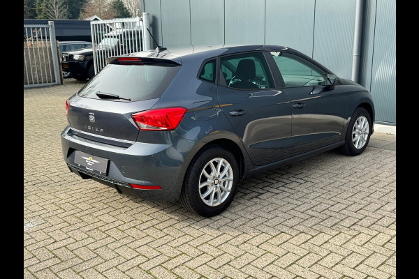 Seat Ibiza 1.0 TSI Style * Navigatie * Camera * Climate Control * Cruise * Licht metaal *