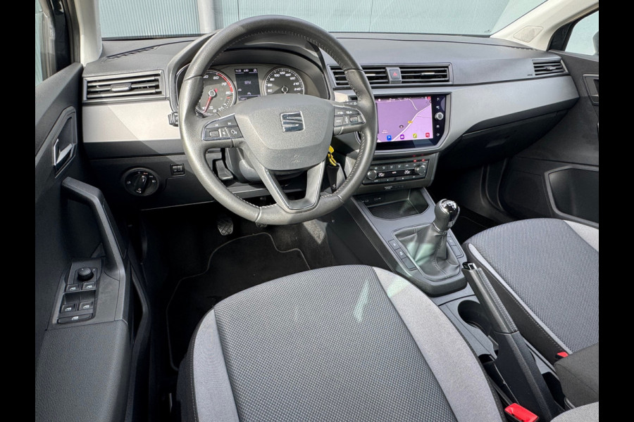 Seat Ibiza 1.0 TSI Style * Navigatie * Camera * Climate Control * Cruise * Licht metaal *