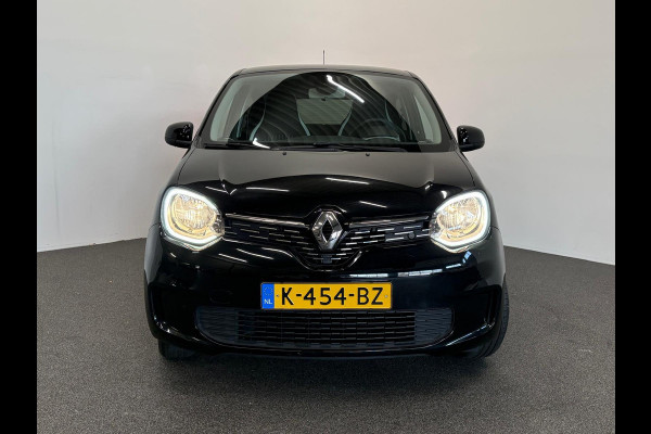 Renault Twingo 1.0 SCe Intens Navigatie Apple Carplay/Android Auto Parkeersensoren achter Cruise Control Climate Control Half leder Lichtmetalen velgen