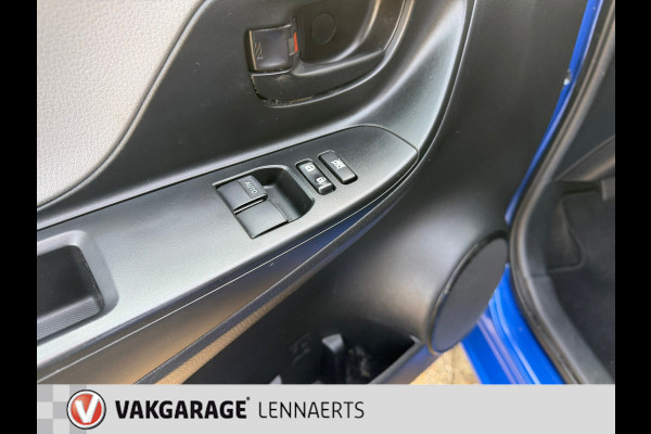 Toyota Yaris 1.0 VVT-i Design Rijklaarprijs / 12 mnd Bovag garantie