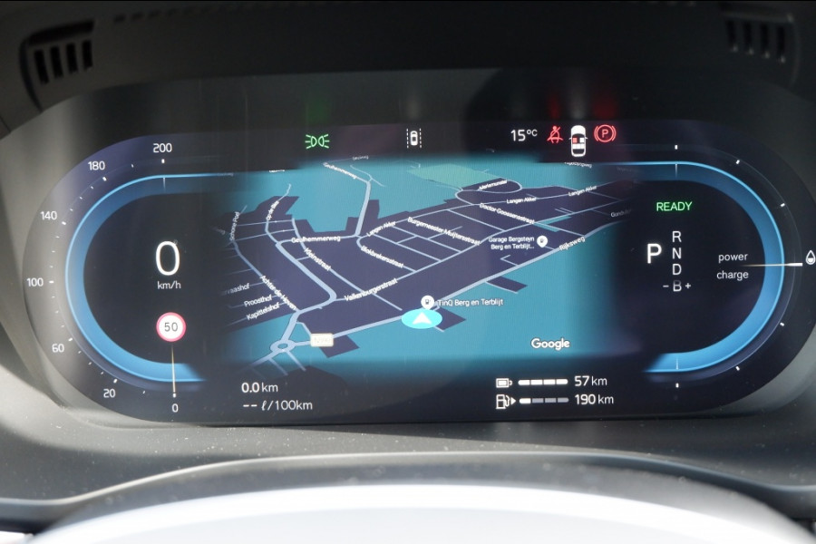 Volvo XC60 2.0 T8 Plus Dark / INCL. 12 mnd BOVAG / Full Option / Luchtverin