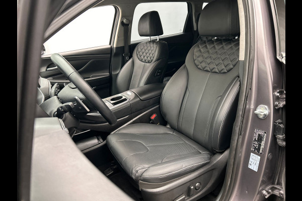 Hyundai Santa Fe 1.6 T-GDI PHEV 7 Persoons Carplay Adaptive-cruise Leder Camera Krell audio