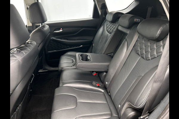 Hyundai Santa Fe 1.6 T-GDI PHEV 7 Persoons Carplay Adaptive-cruise Leder Camera Krell audio