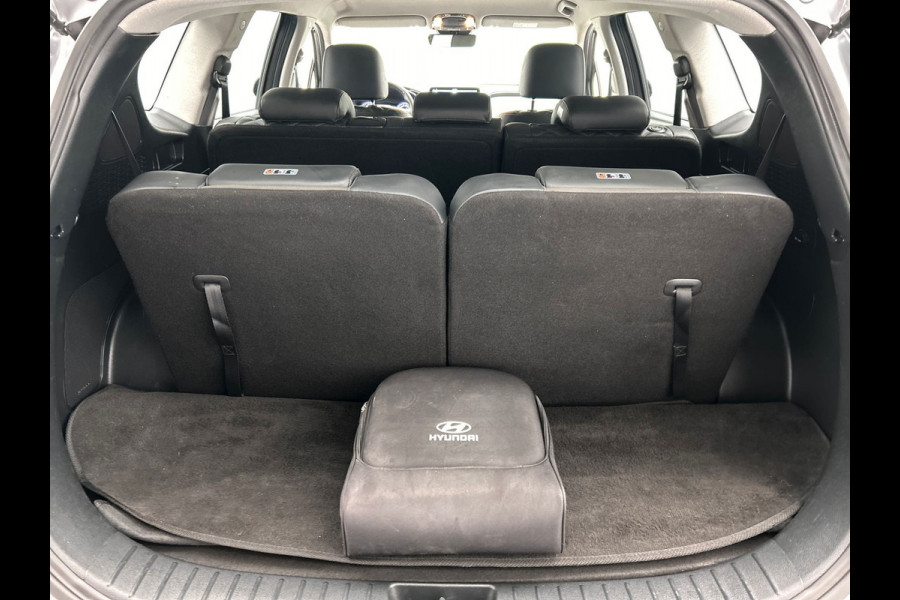 Hyundai Santa Fe 1.6 T-GDI PHEV 7 Persoons Carplay Adaptive-cruise Leder Camera Krell audio