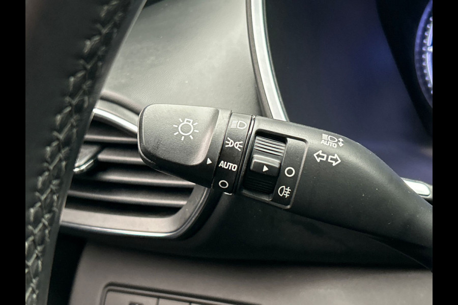 Hyundai Santa Fe 1.6 T-GDI PHEV 7 Persoons Carplay Adaptive-cruise Leder Camera Krell audio